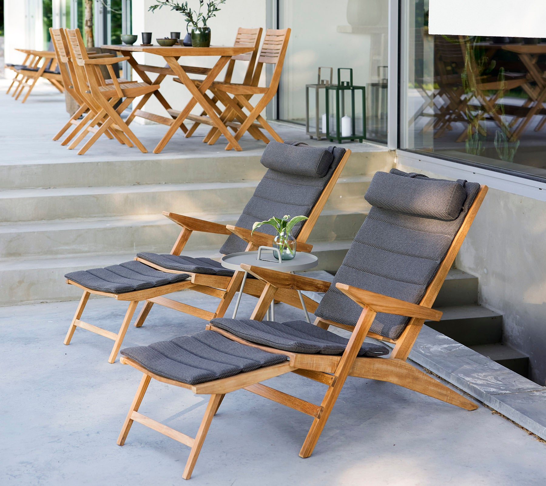 Cane-line Flip deck chair - Exclusive Danish design furniture